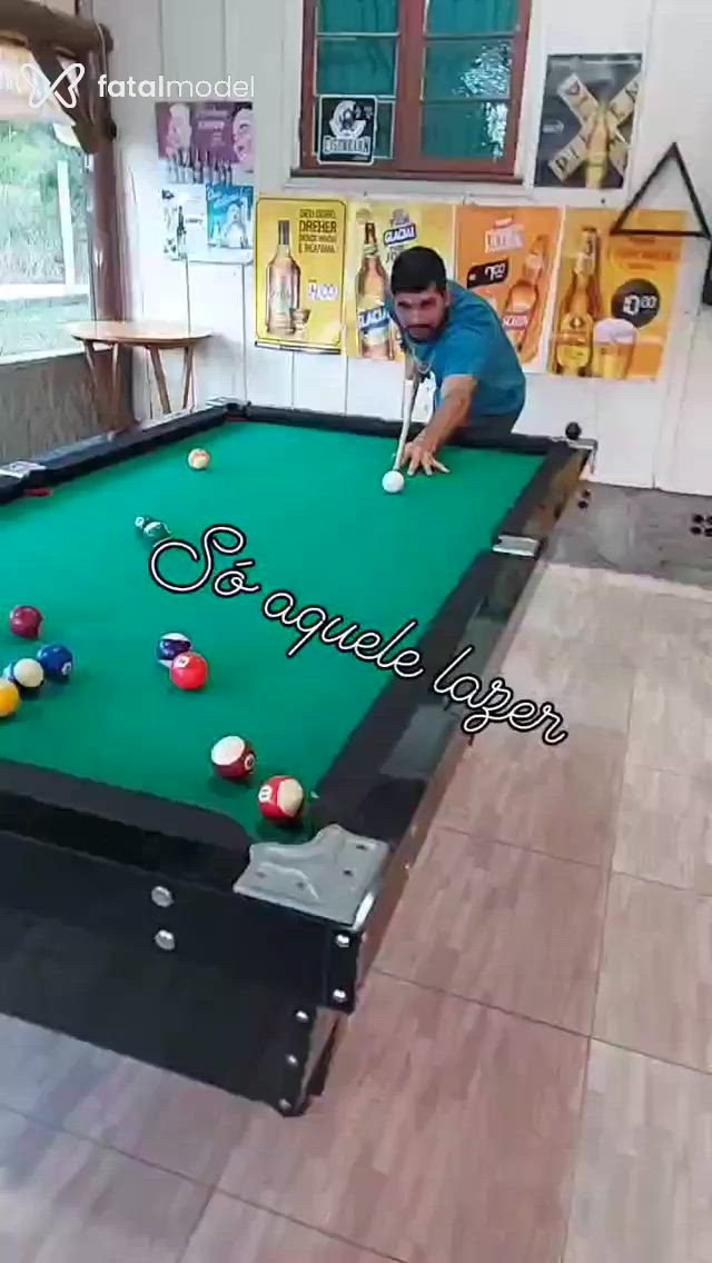 Acompanhante homem morena (o) de olhos castanhos - Ricardo