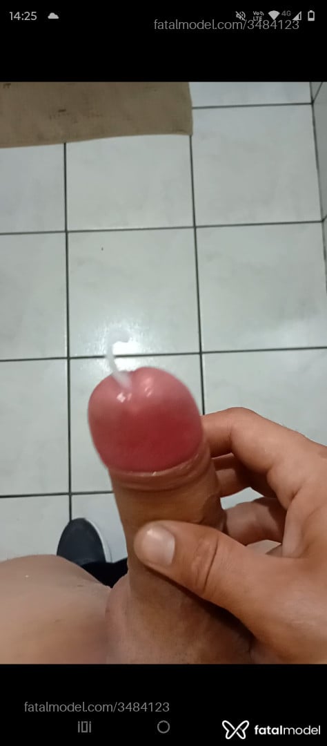 Acompanhante homem morena (o) de olhos castanhos - Cristiano