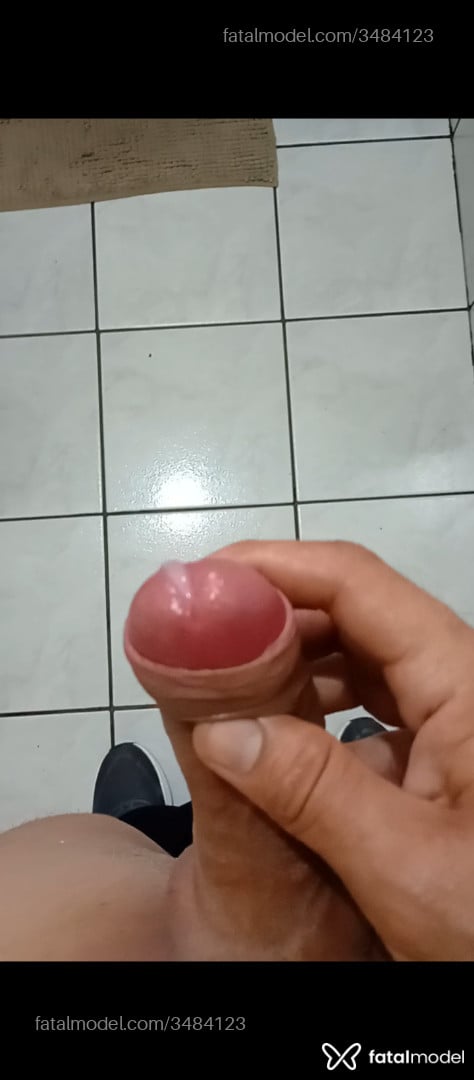Acompanhante homem morena (o) de olhos castanhos - Cristiano