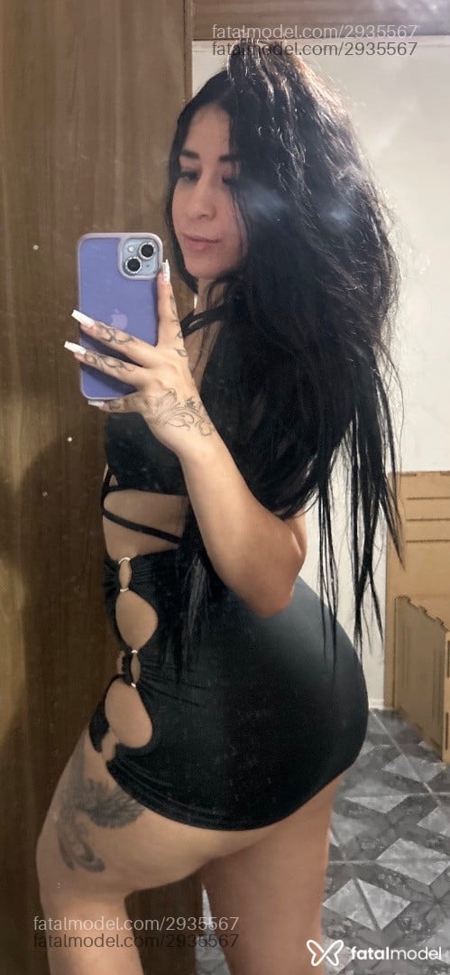 Acompanhante mulher morena (o) de olhos castanhos - Nickzinha