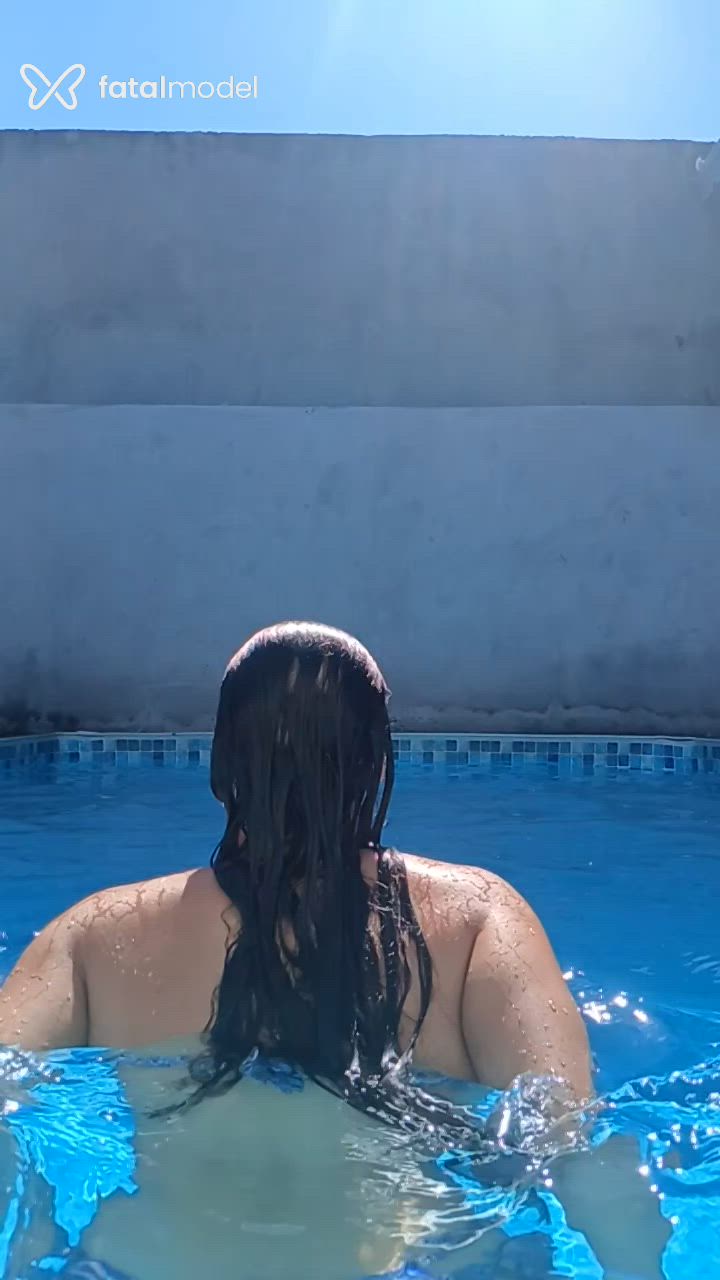 Acompanhante mulher morena (o) de olhos castanhos - Layka