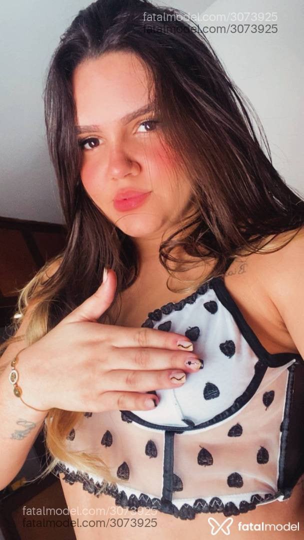 Acompanhante mulher loira (o) de olhos pretos em Belo Horizonte - Rafaella