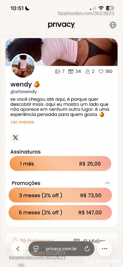 Acompanhante mulher trans morena (o) de olhos pretos - Moraes