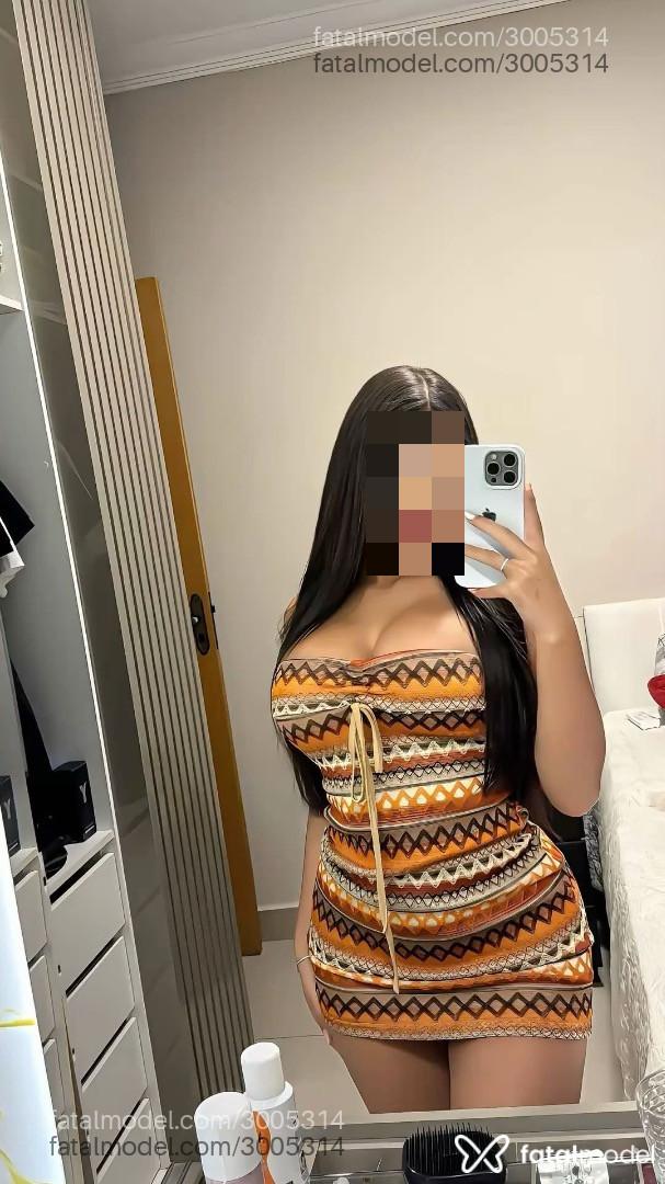 Acompanhante mulher morena (o) de olhos castanhos - Jeniffer Nunes