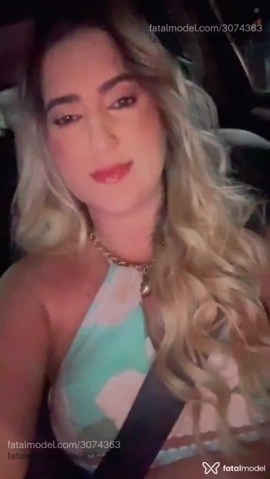 Acompanhante mulher loira (o) de olhos castanhos em Goiânia - Camila Queiroz