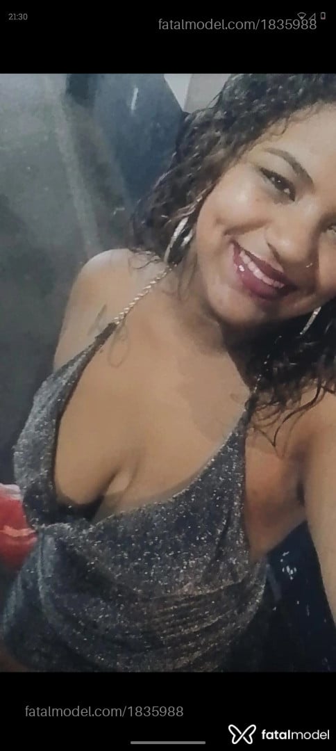 Acompanhante mulher morena (o) de olhos castanhos - Morenah