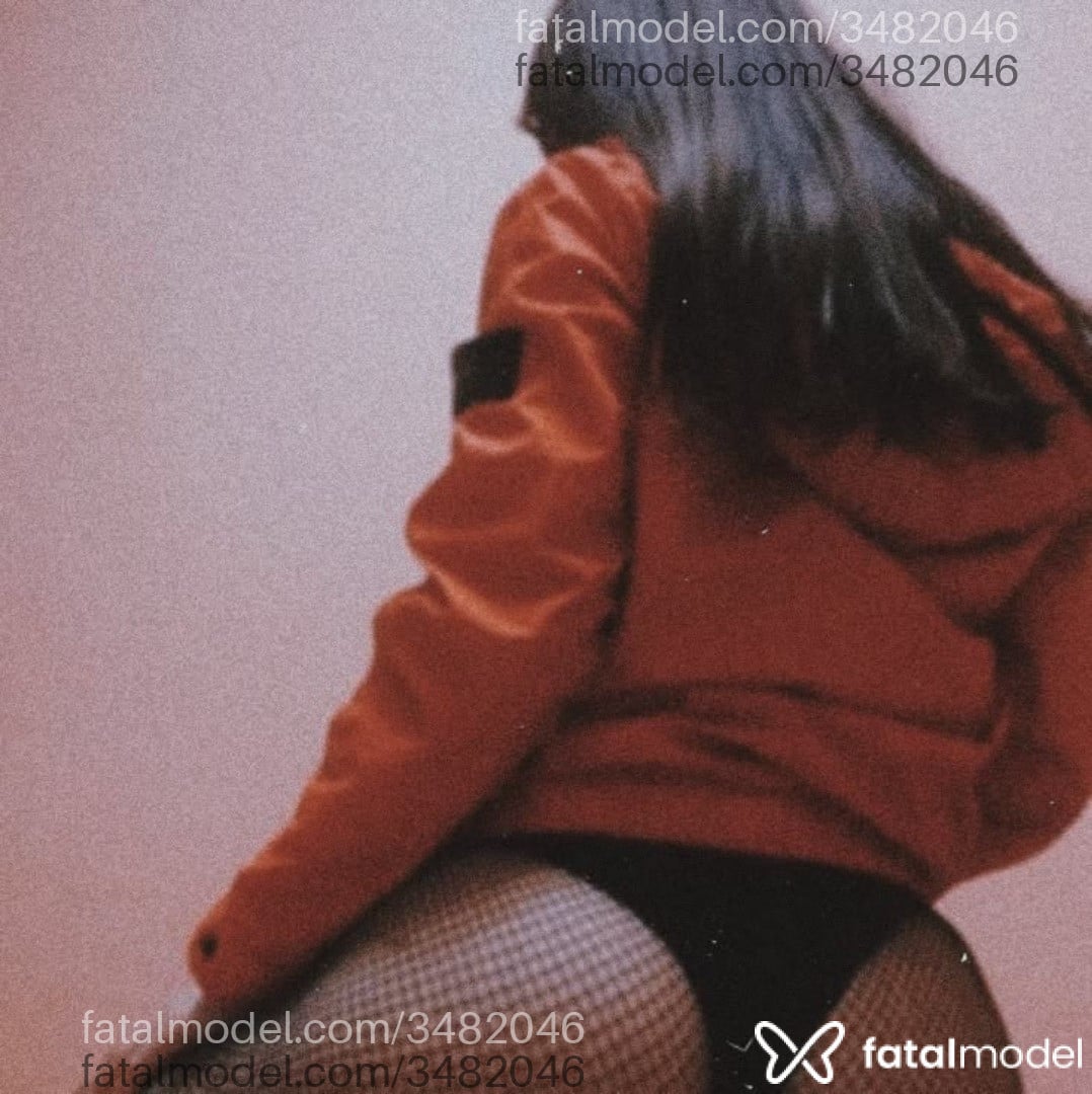 Acompanhante mulher morena (o) de olhos castanhos - Thais