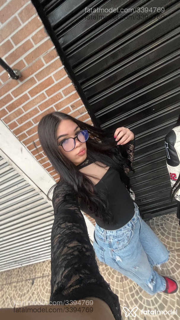 Acompanhante mulher trans morena (o) de olhos castanhos - Manuella Perez Acompanhante mulher trans morena (o) de olhos castanhos - Manuella Perez