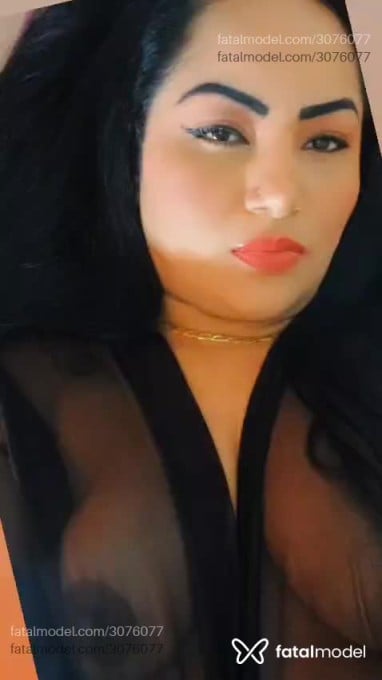 Acompanhante mulher morena (o) de olhos pretos - Nanda Prado Acompanhante mulher morena (o) de olhos pretos - Nanda Prado