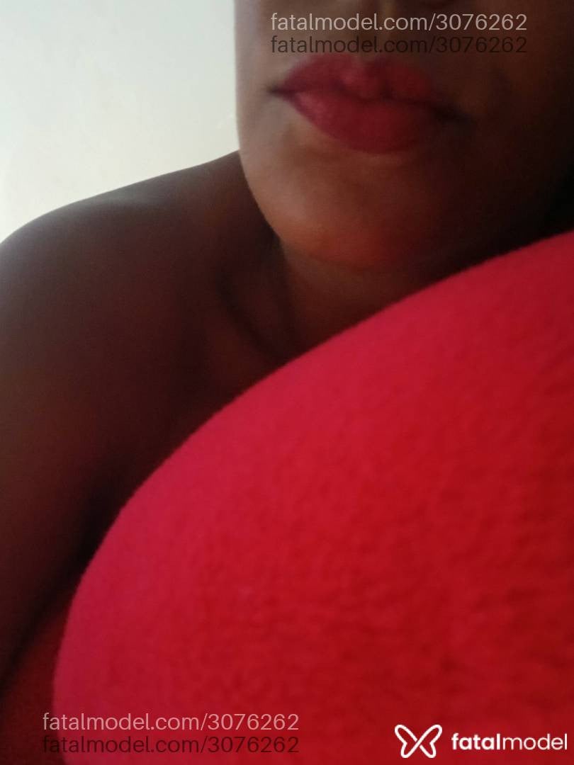 Acompanhante mulher morena (o) de olhos pretos em Vilhena Acompanhante mulher morena (o) de olhos pretos em Vilhena - Tatiany