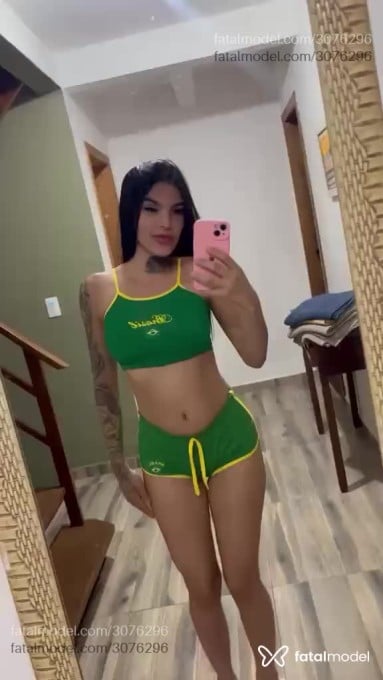 Acompanhante mulher morena (o) de olhos pretos em Itajaí - Raissa
