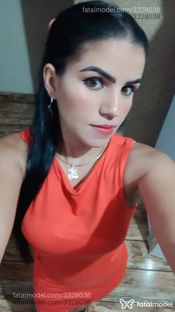 Acompanhante mulher morena (o) de olhos mel - Aurora