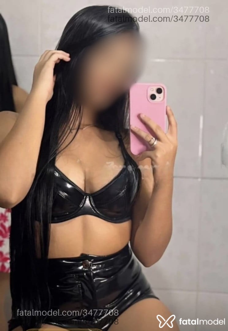 Acompanhante mulher morena (o) de olhos pretos - Rayssa Teles