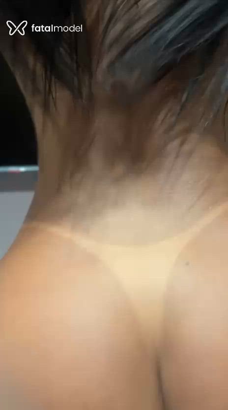 Acompanhante mulher morena (o) de olhos castanhos - Luna Kelly