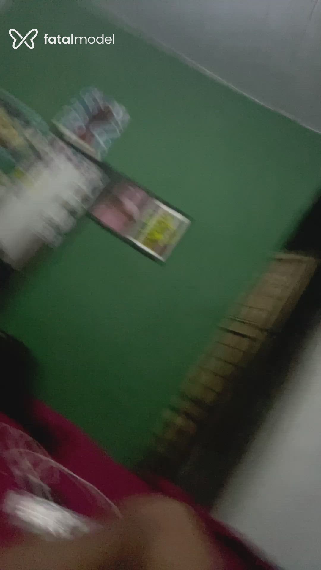 Acompanhante homem morena (o) de olhos pretos - Pretogg