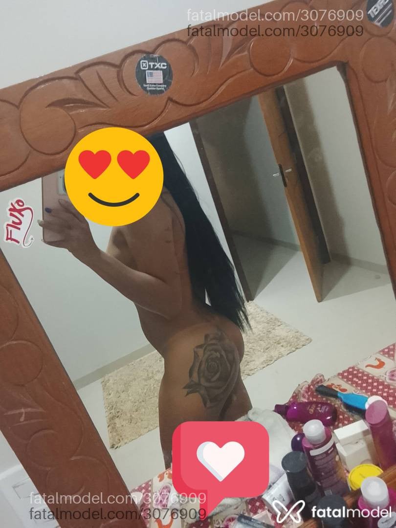Acompanhante mulher morena (o) de olhos castanhos - Morena Bombo