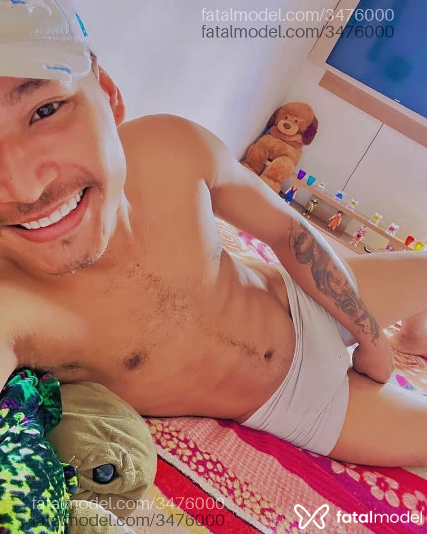 Acompanhante homem morena (o) de olhos pretos - Javier