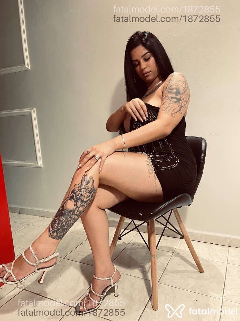 Acompanhante mulher morena (o) de olhos verdes - Larissa santos