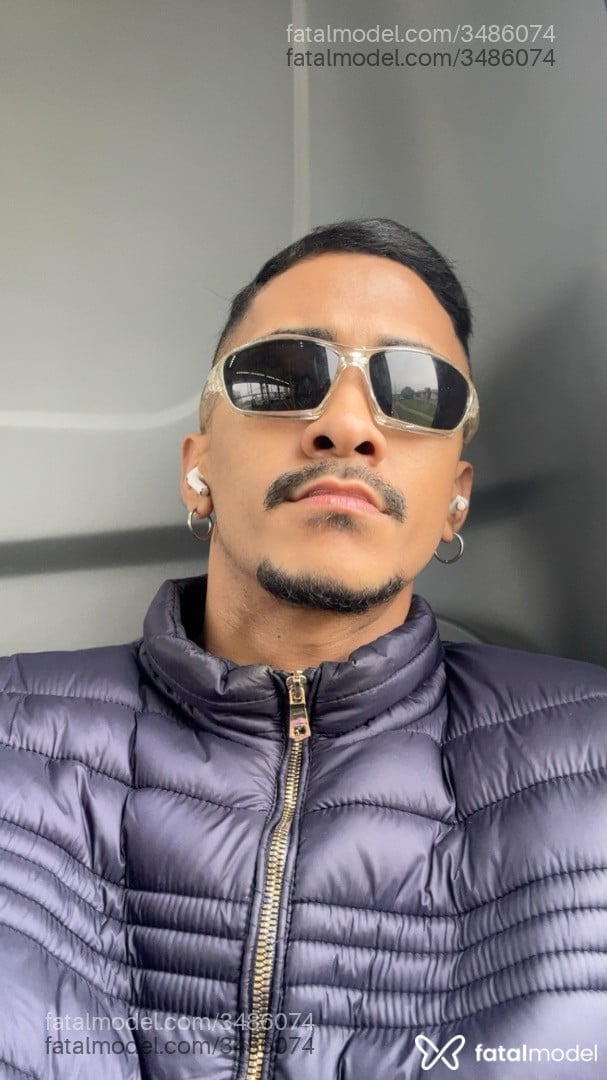 Acompanhante homem morena (o) de olhos castanhos - Marquinhos