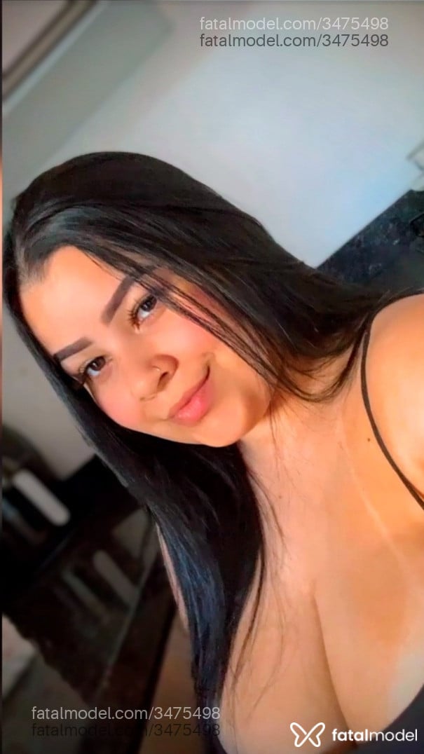 Acompanhante mulher morena (o) de olhos castanhos - Yara Santos Acompanhante mulher morena (o) de olhos castanhos - Yara Santos