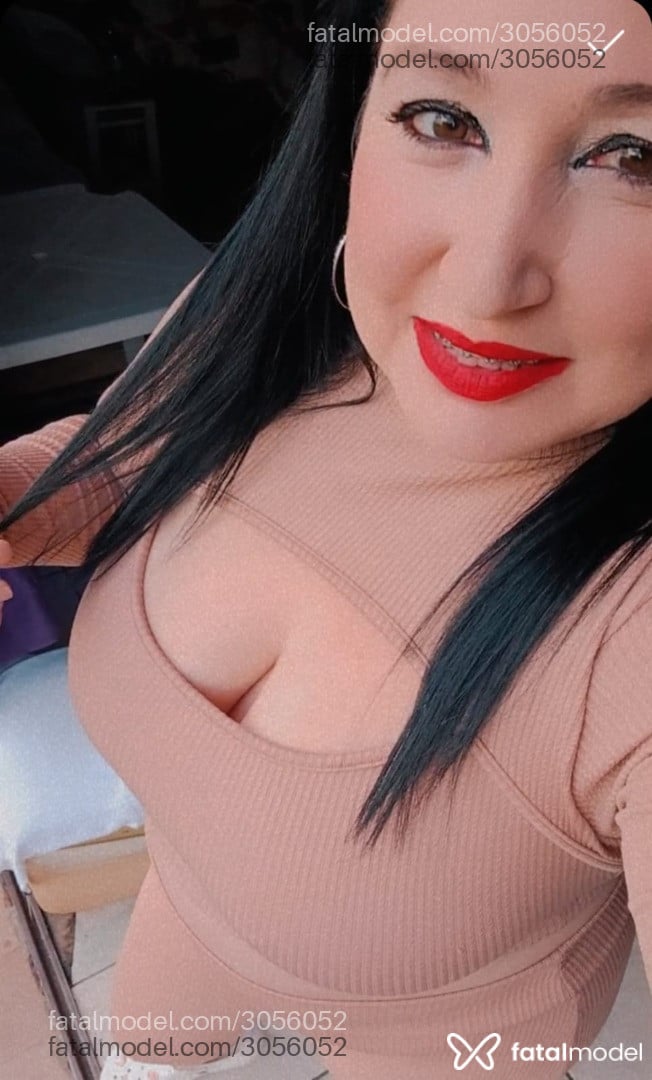 Acompanhante mulher morena (o) de olhos castanhos - Dayane