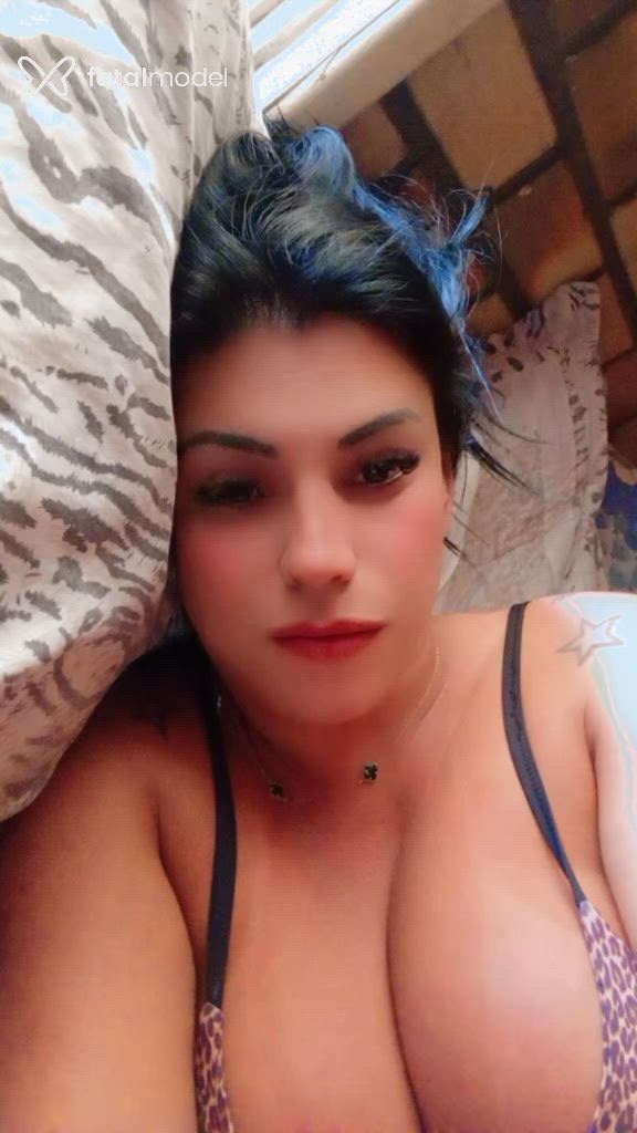 Acompanhante travesti morena (o) de olhos castanhos - Paola lopys