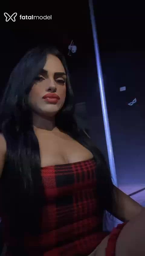 Acompanhante mulher trans morena (o) de olhos castanhos - NATASHA VAZ