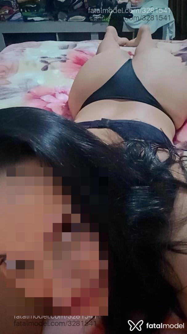 Acompanhante mulher com cabelo castanho de olhos castanhos - Sophia