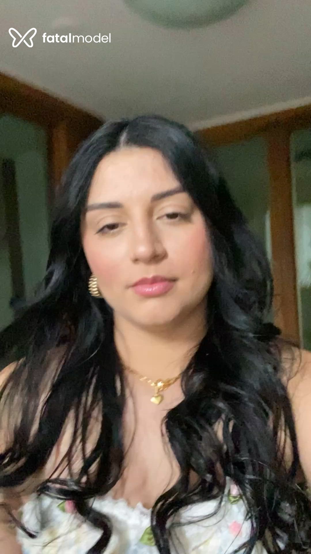 Acompanhante mulher morena (o) de olhos castanhos - Letícia Fernandes