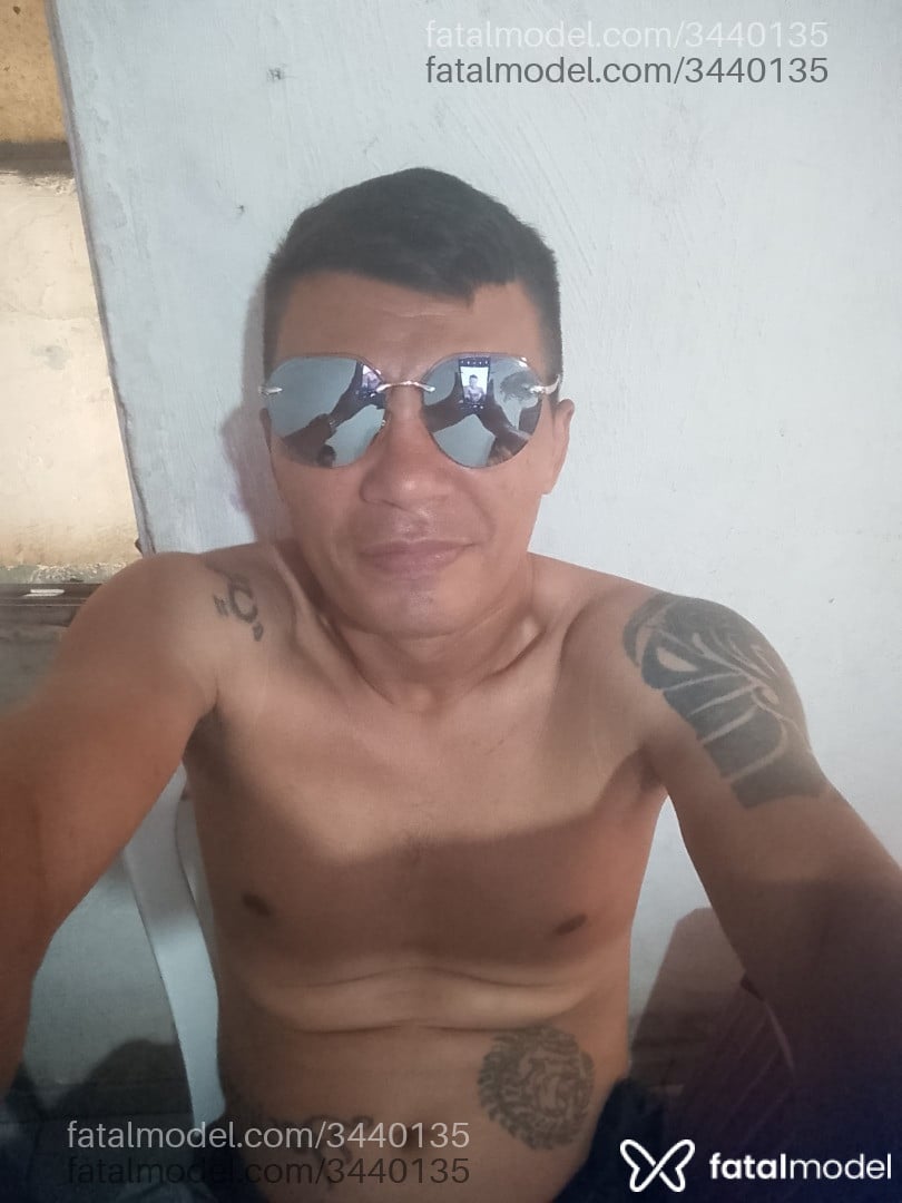 Acompanhante homem morena (o) de olhos mel - Ricardo