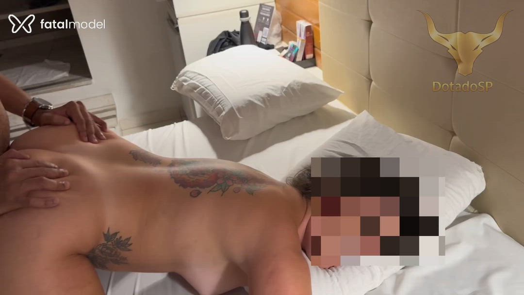 Acompanhante homem com cabelo castanho de olhos castanhos - Dotadosp