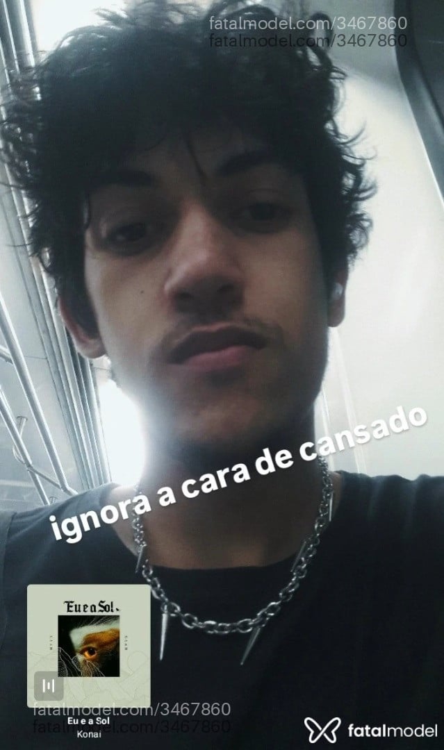 Acompanhante homem morena (o) de olhos castanhos - Duendeverde