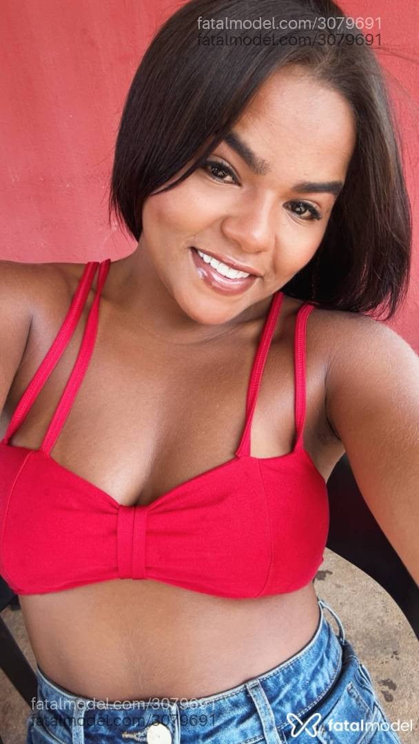 Acompanhante mulher morena (o) de olhos castanhos em Rio Verde - Francielly