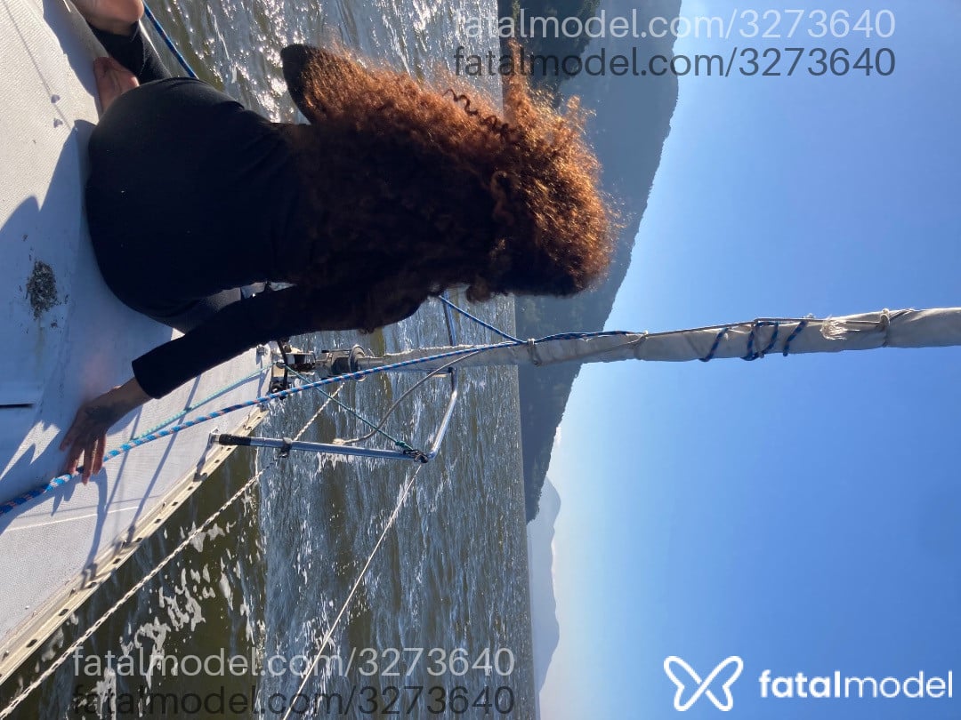 Acompanhante mulher com cabelo castanho de olhos castanhos - Brendaly