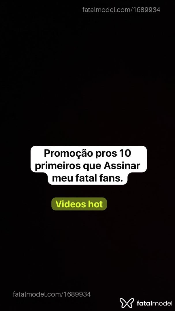 Acompanhante mulher trans morena (o) de olhos castanhos - Kefyra