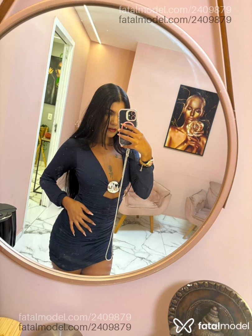 Acompanhante mulher morena (o) de olhos pretos - Luana Inara