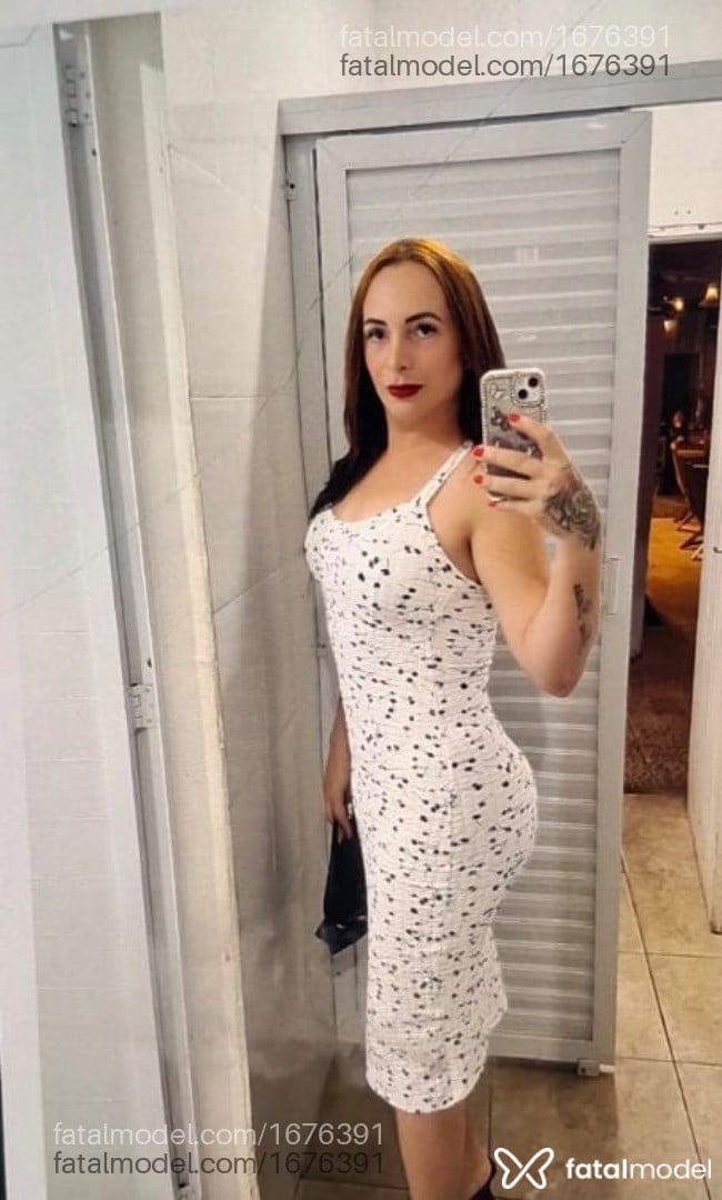 Acompanhante mulher trans morena (o) de olhos castanhos - Mayte