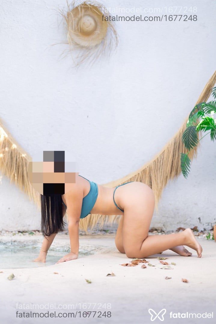 Acompanhante mulher morena (o) de olhos castanhos - Renata