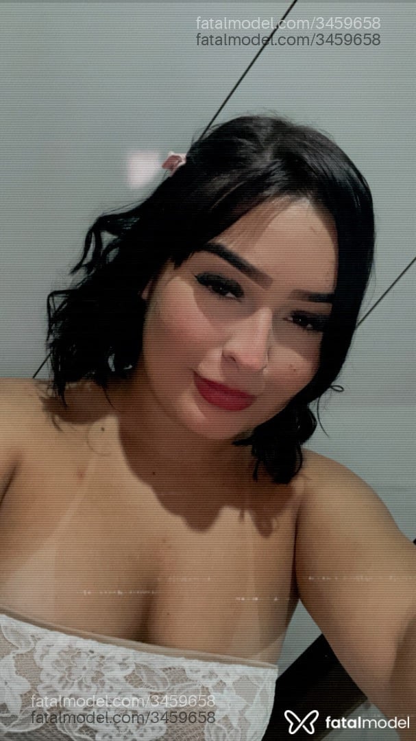 Acompanhante mulher morena (o) de olhos castanhos - Vivih Acompanhante mulher morena (o) de olhos castanhos - Vivih