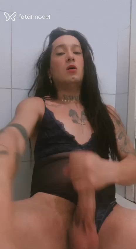 Acompanhante travesti morena (o) de olhos castanhos - Arya