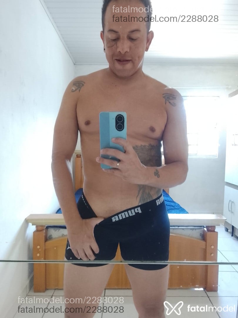 Acompanhante homem morena (o) de olhos verdes - Kael Navarro