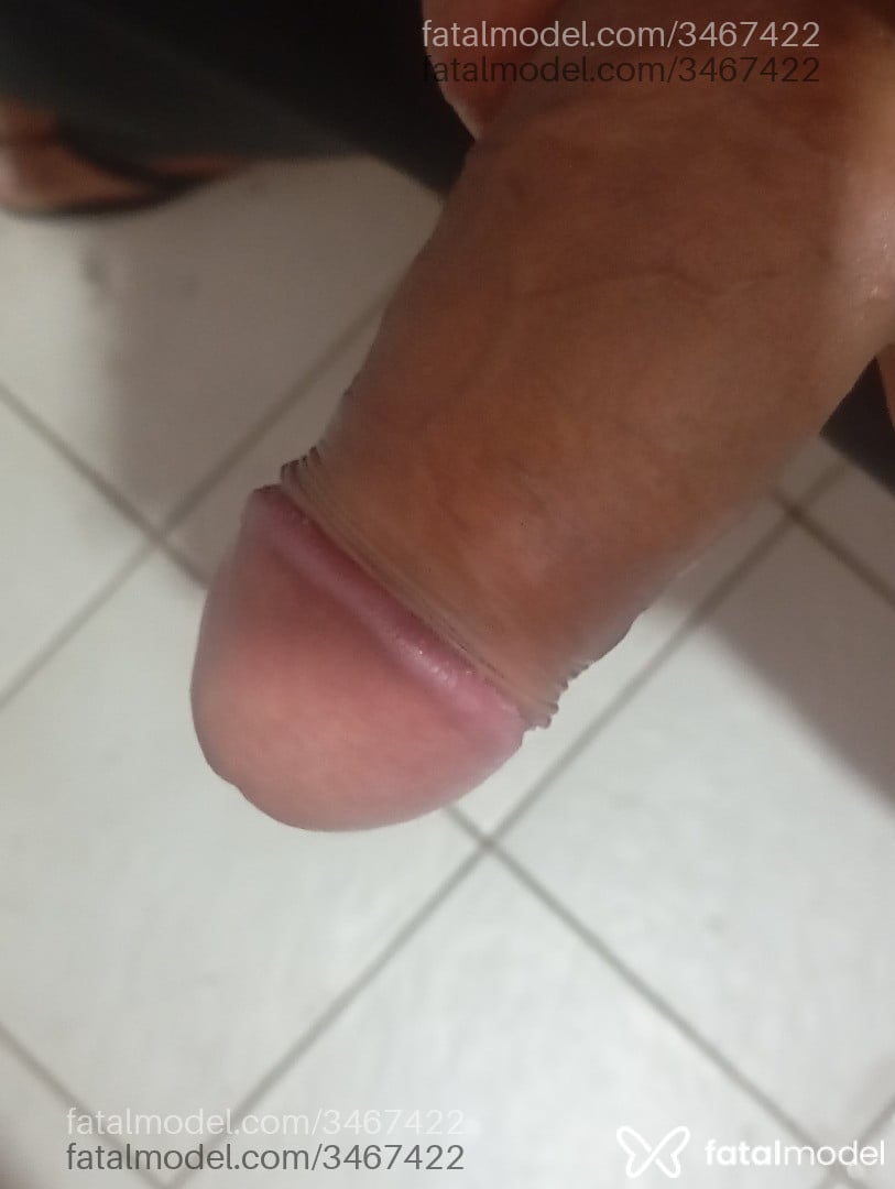 Acompanhante homem morena (o) de olhos castanhos - Márcio