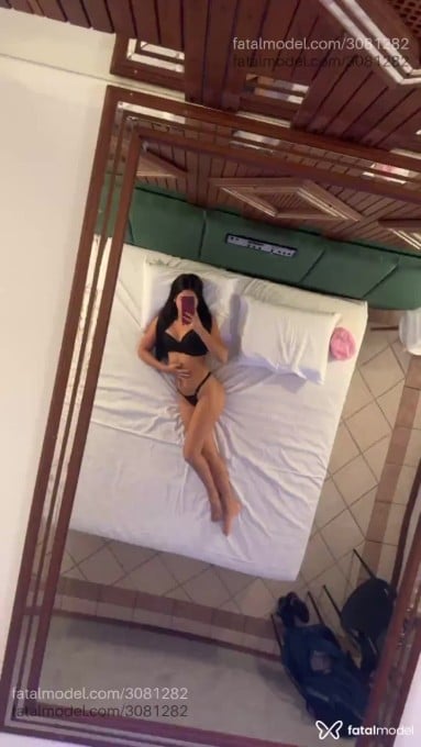 Acompanhante mulher morena (o) de olhos castanhos - Mirela Antunes