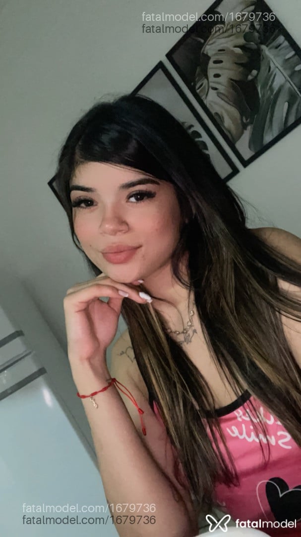 Acompanhante mulher morena (o) de olhos castanhos - Bruna Ferrari