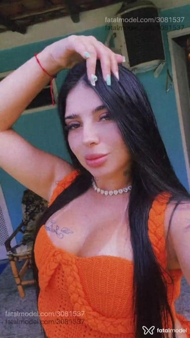 Acompanhante mulher morena (o) de olhos pretos em Paraty Acompanhante mulher morena (o) de olhos pretos em Paraty - Sabrina