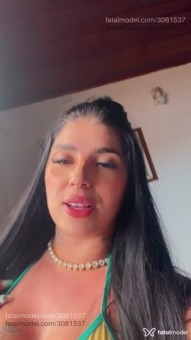 Acompanhante mulher morena (o) de olhos pretos em Paraty Acompanhante mulher morena (o) de olhos pretos em Paraty - Sabrina