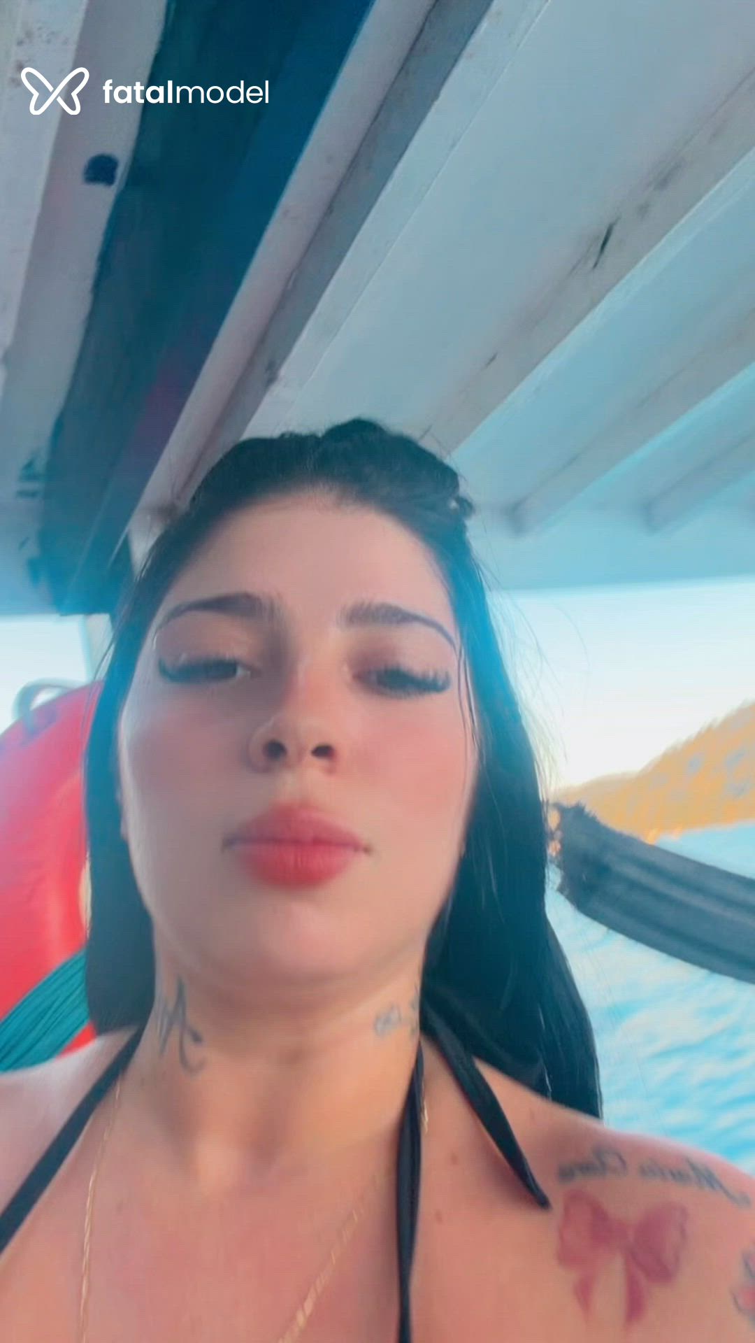 Acompanhante mulher morena (o) de olhos pretos - Sabrina Acompanhante mulher morena (o) de olhos pretos - Sabrina