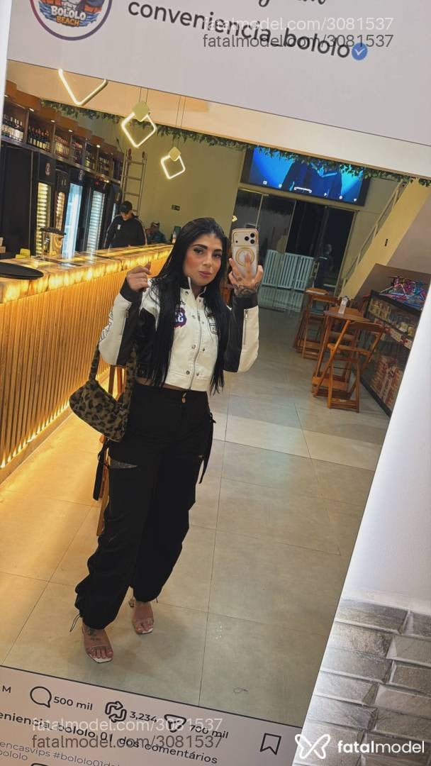 Acompanhante mulher morena (o) de olhos pretos - Sabrina Acompanhante mulher morena (o) de olhos pretos - Sabrina
