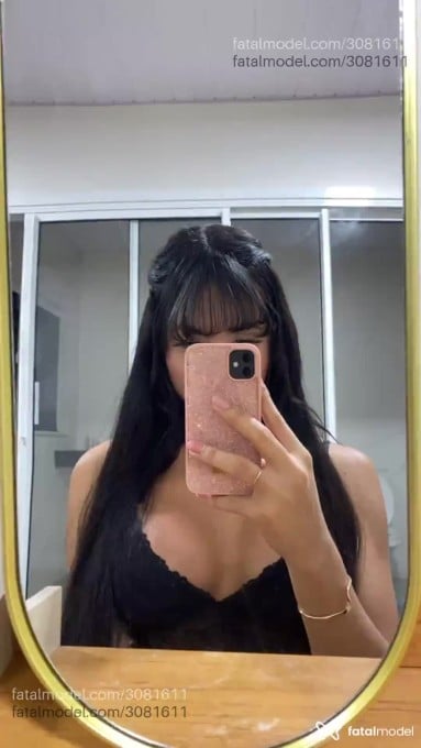 Acompanhante mulher trans morena (o) de olhos pretos em Campo Mourão - Lari Novinhax
