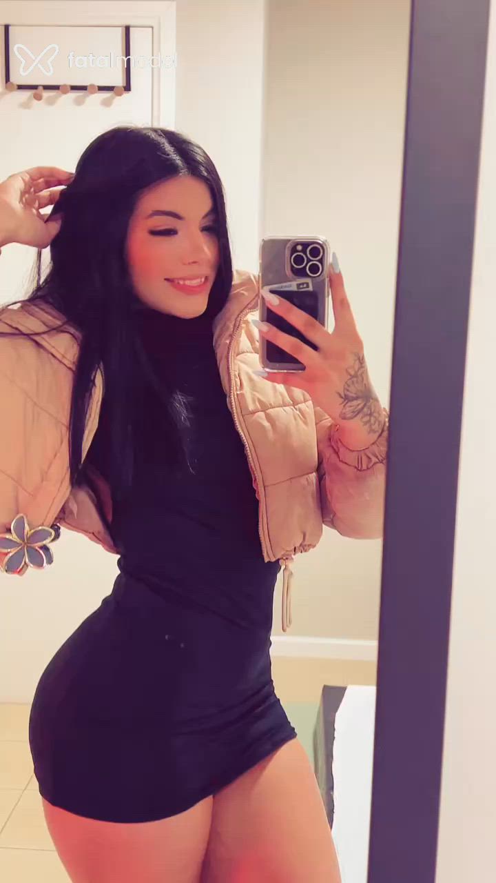 Acompanhante mulher morena (o) de olhos pretos - Dandara Gonzalez